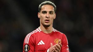 Antony sẽ rời khởi Manchester United