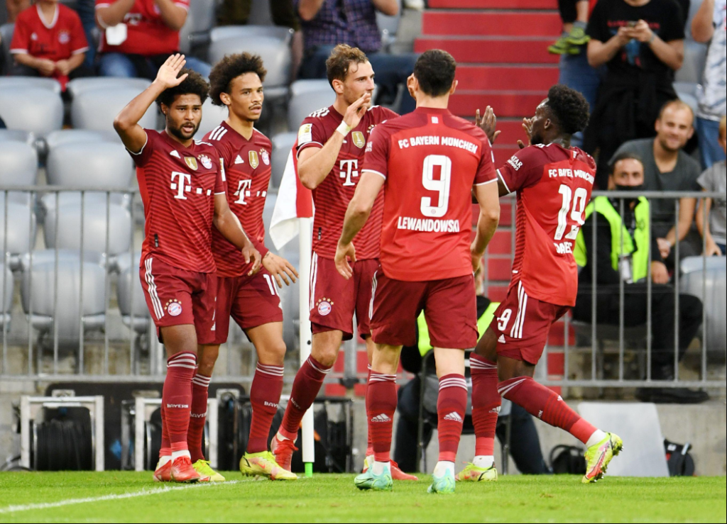 Bayern Munich dù giành chiến thắng 2-1 trước SC Freiburg tại Bundesliga nhưng vẫn để lại những nỗi lo lớn