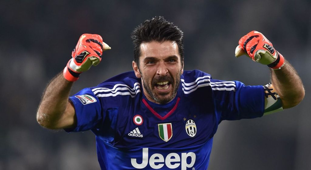 Huyền thoại bóng đá ý Gianluigi Buffon